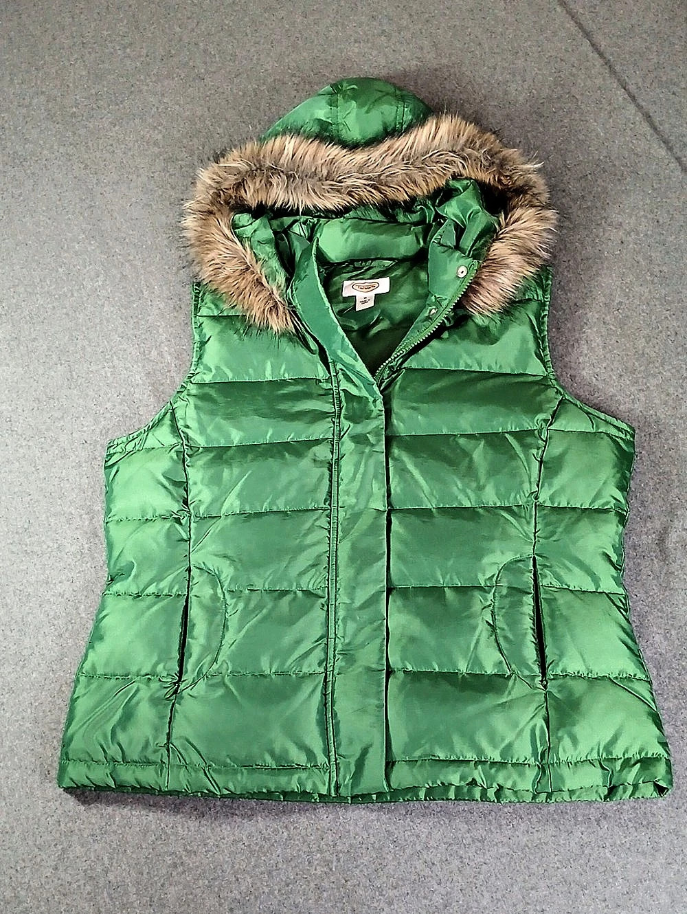 Talbots womens Faux Fur Collar Down Puffer Vest Green Medium